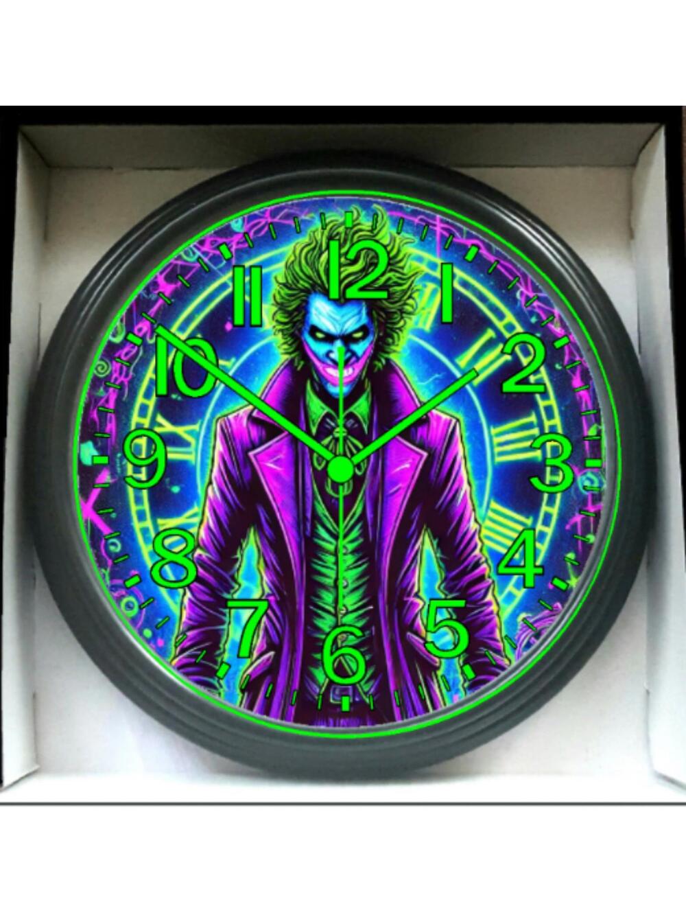 The Joker Glow In The Dark Wall Clock New!